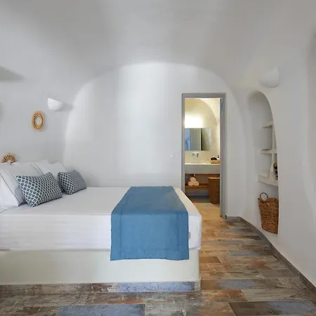 Executive 3-bedroom Terboki With Pool